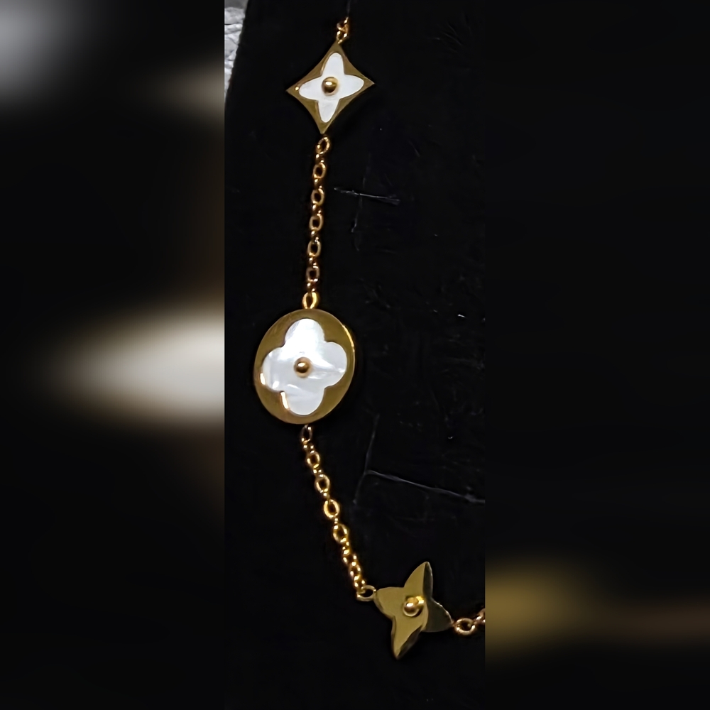 18k Yellow Gold Plated Titanium Steel Mother Of Pearl Bracelet **SALE*****?